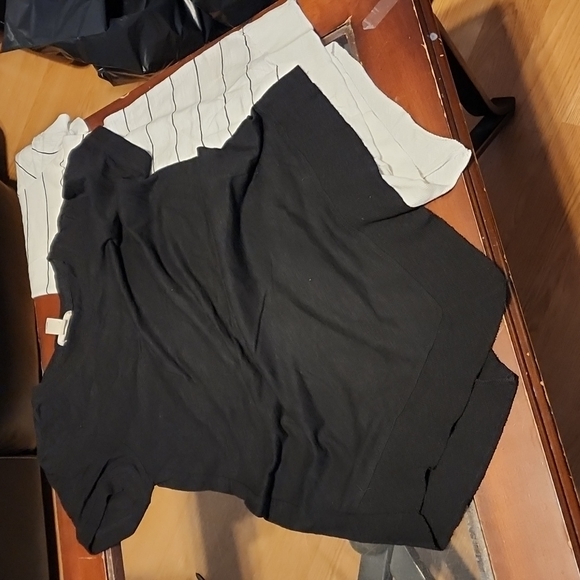 WESTBOUND WOMEN'S TOPS - Picture 2 of 4